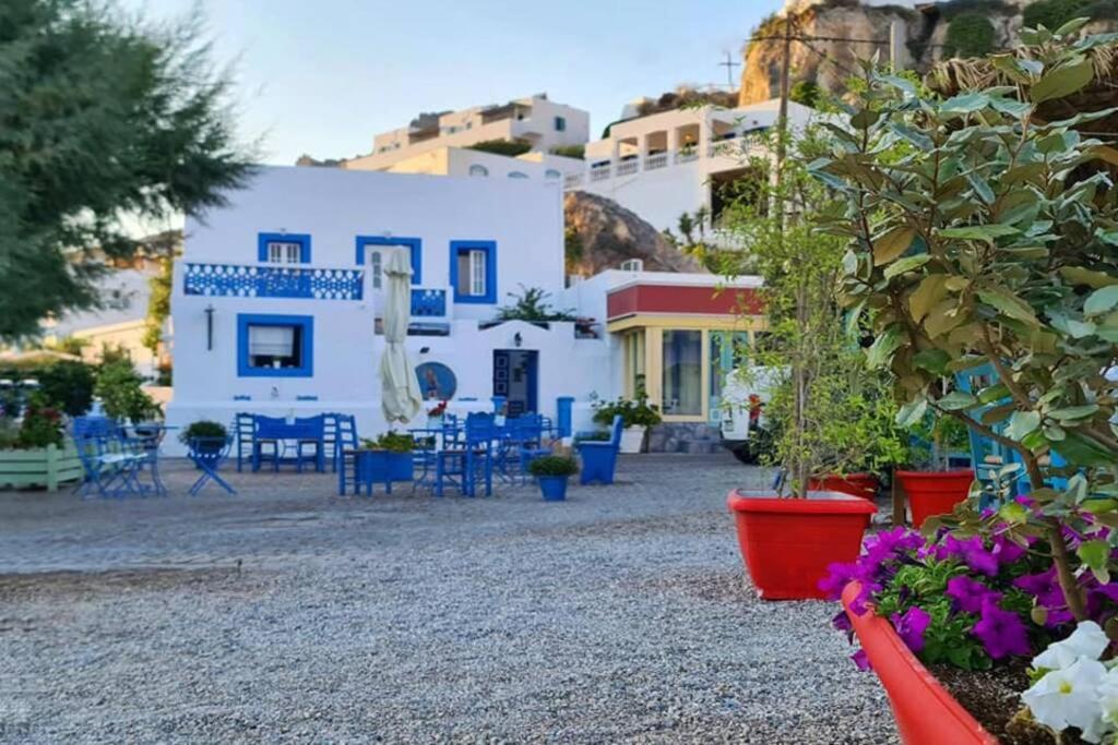 Anneta'S Suite Agia Marina  Buitenkant foto